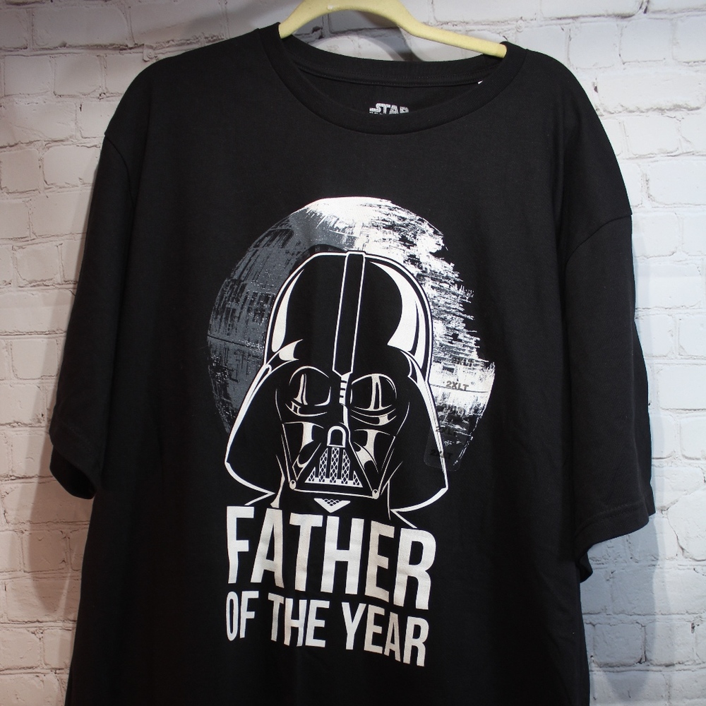 NWT  Star Wars Darth Vader Father of the Year Tee